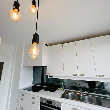 Appartement Spacieux Avec Balcon Saint-Fons Екстер'єр фото